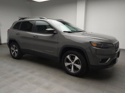 Used 2022 Jeep Cherokee Limited image 11