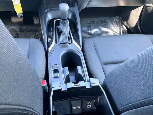 Used 2023 Toyota Corolla LE FWD image 30