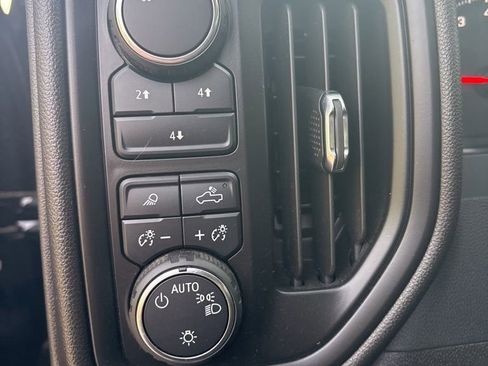 Certified 2025 Chevrolet Silverado 2500 Custom w/ Custom Value Package image 13