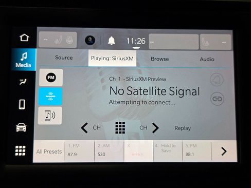 Used 2022 Chrysler Voyager LX image 12