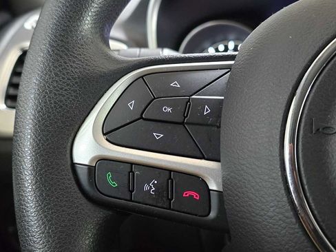 Used 2018 Jeep Compass Sport w/ Tech Group FWD image 36