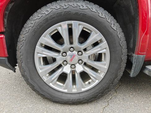 Used 2024 GMC Sierra 1500 Denali w/ Technology Package image 11