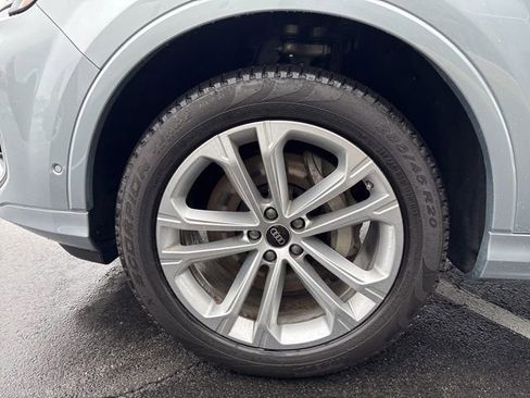 Used 2025 Audi Q7 3.0T Premium Plus image 38