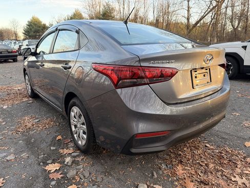 Used 2019 Hyundai Accent SE image 4