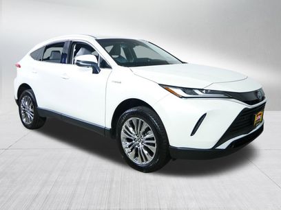 Used 2021 Toyota Venza XLE w/ Softex Package