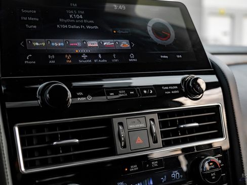 Used 2021 Nissan Armada SL w/ Captain's Chairs Package image 61