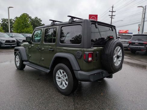 Used 2023 Jeep Wrangler Unlimited Sport AWD/4WD image 6
