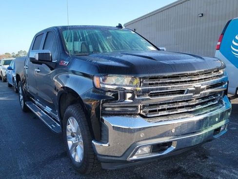 Used 2019 Chevrolet Silverado 1500 LTZ w/ LTZ Plus Package image 8