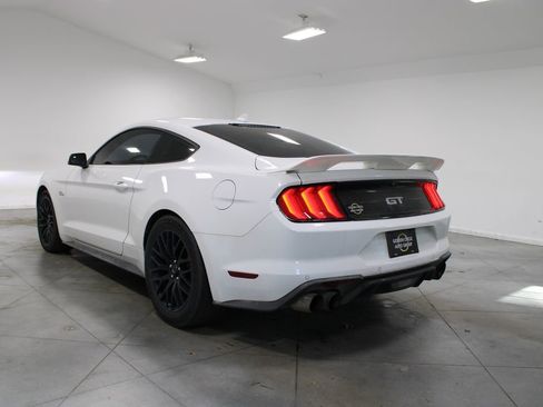 Used 2020 Ford Mustang GT Premium image 7