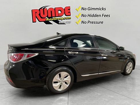 Used 2014 Hyundai Sonata Hybrid image 5