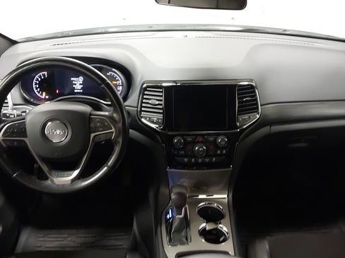 Used 2021 Jeep Grand Cherokee Laredo X AWD/4WD image 32