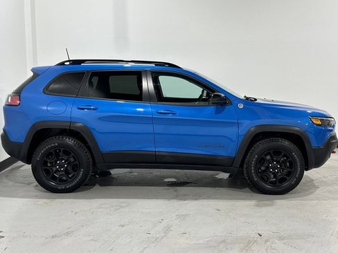 Used 2022 Jeep Cherokee Trailhawk w/ Trailer Tow Group image 23
