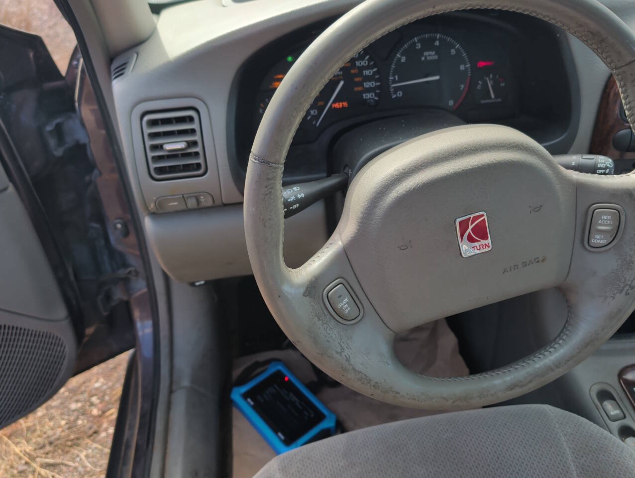 Used 2000 Saturn L-Series LS2 FWD image 32
