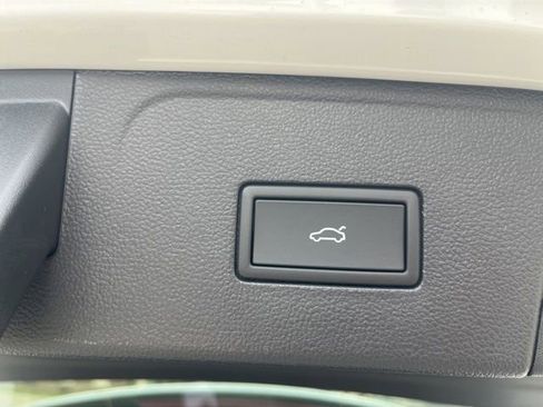 New 2026 Volkswagen Atlas Peak Edition AWD/4WD image 29