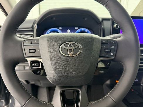 New 2026 Toyota Camry XLE FWD image 7