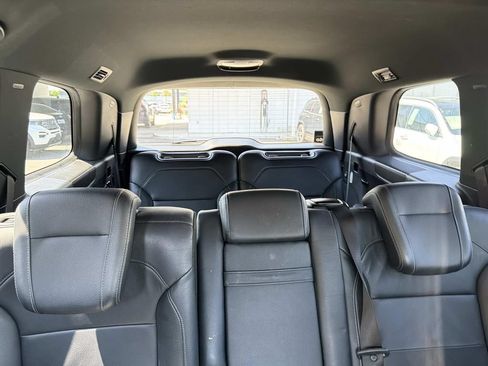 Used 2017 Mercedes-Benz GLS 450 4MATIC image 9