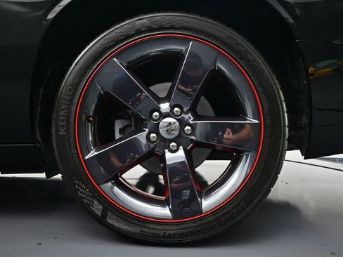 Used 2014 Dodge Challenger R/T w/ R/T Redline Group RWD image 26