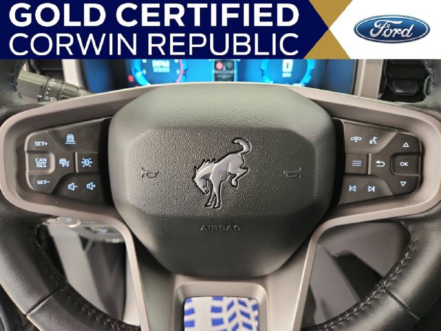 Used 2025 Ford Bronco Outer Banks AWD/4WD image 29