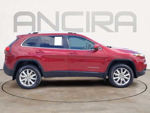 Used 2014 Jeep Cherokee Limited image 12