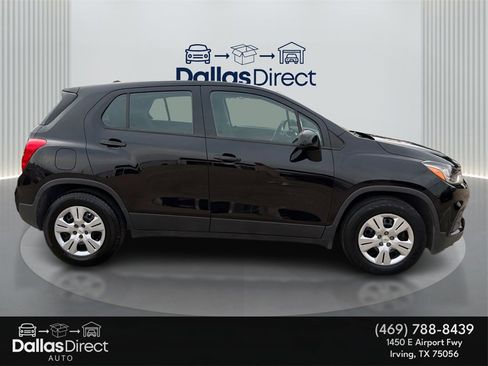 Used 2017 Chevrolet Trax LS image 5