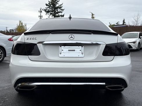 Used 2016 Mercedes-Benz E 550 Coupe w/ Premium 2 Package image 11