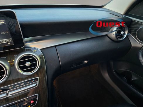 Used 2017 Mercedes-Benz C 300 4MATIC Sedan image 42