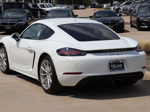 Used 2019 Porsche 718 Cayman image 7