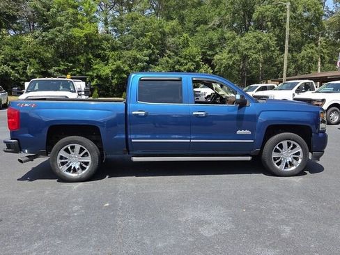 Used 2018 Chevrolet Silverado 1500 High Country AWD/4WD image 15