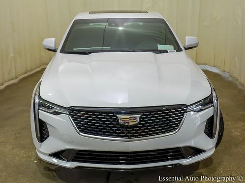 New 2026 Cadillac CT4 Luxury image 4