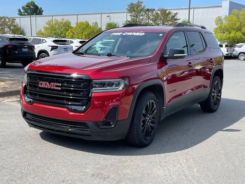 Used 2023 GMC Acadia SLT w/ Elevation Edition FWD image 3
