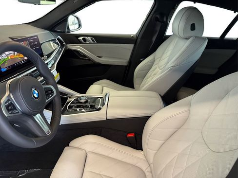 New 2026 BMW X6 xDrive40i w/ Executive Package image 9