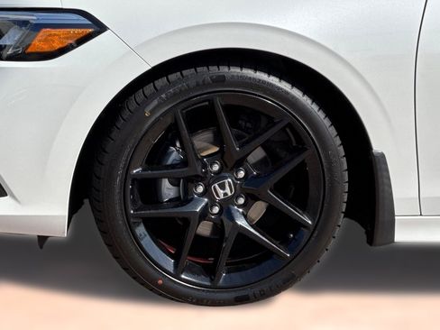 Used 2024 Honda Civic Sport image 12