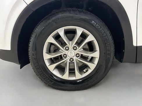 Used 2019 Hyundai Santa Fe SE image 35