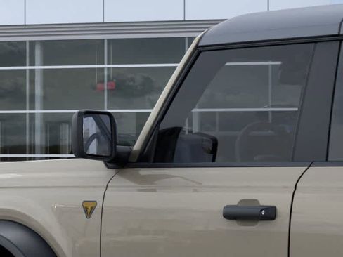 New 2025 Ford Bronco Badlands w/ Sasquatch Package image 21
