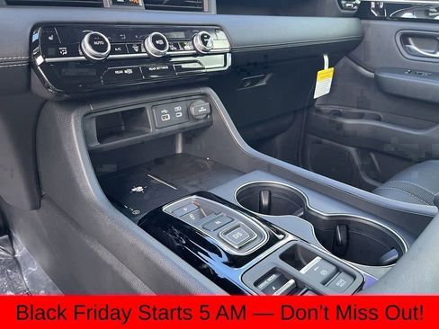 New 2025 Honda Pilot EX-L image 34