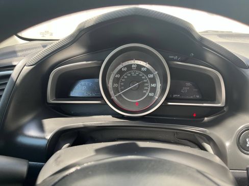 Used 2016 MAZDA MAZDA3 i Sport FWD image 22