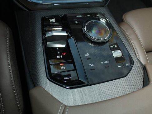 Used 2026 BMW X3 xDrive30 w/ Premium Package image 13