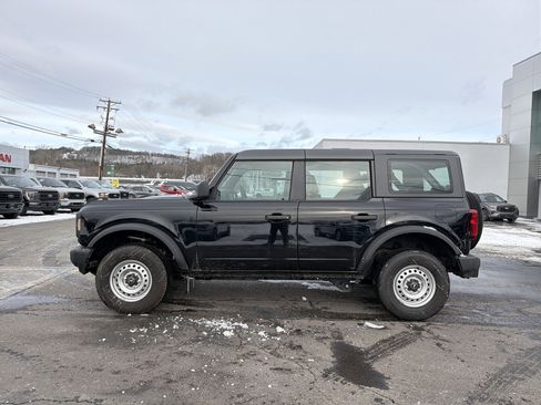 Used 2025 Ford Bronco 4-Door image 9