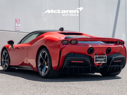 Used 2022 Ferrari SF90 Stradale AWD/4WD image 5