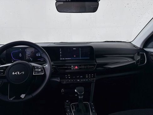 New 2026 Kia Seltos S image 25