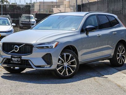 New 2025 Volvo XC60 B5 Plus w/ Protection Package Premier