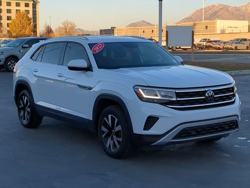 Used 2023 Volkswagen Atlas Cross Sport SE image 8