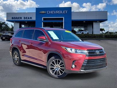 Used 2018 Toyota Highlander SE