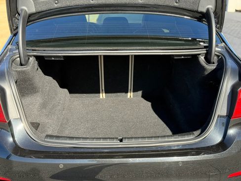 Used 2018 BMW 540i w/ Premium Package image 14