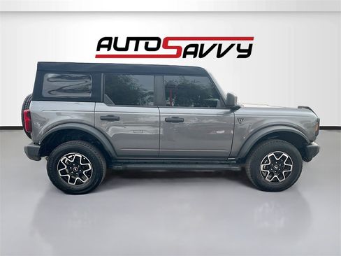 Used 2023 Ford Bronco 4-Door w/ Sasquatch Package image 8
