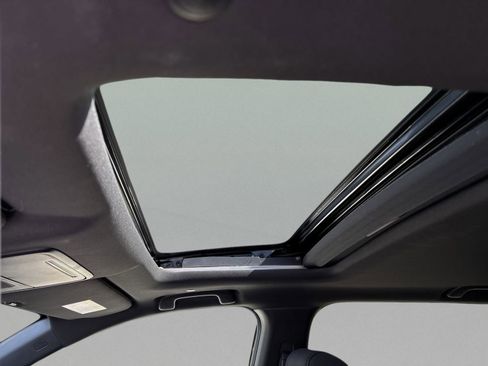 Used 2024 Honda CR-V Sport image 29