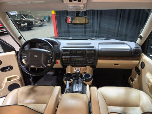 Used 2004 Land Rover Discovery SE image 95