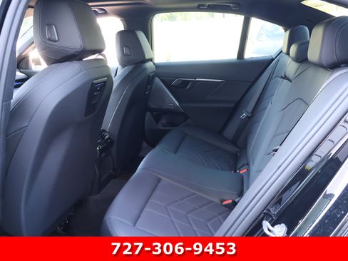 Used 2024 BMW 530i xDrive 530i xDrive image 16