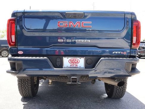 Used 2022 GMC Sierra 2500 AT4 AWD/4WD image 6