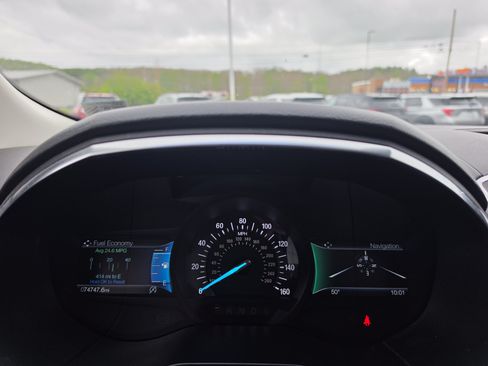 Used 2020 Ford Edge Titanium w/ Equipment Group 301A AWD/4WD image 21